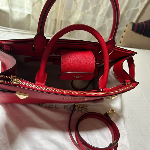 MICHAEL KORS KARLA SATCHEL RED PURSE